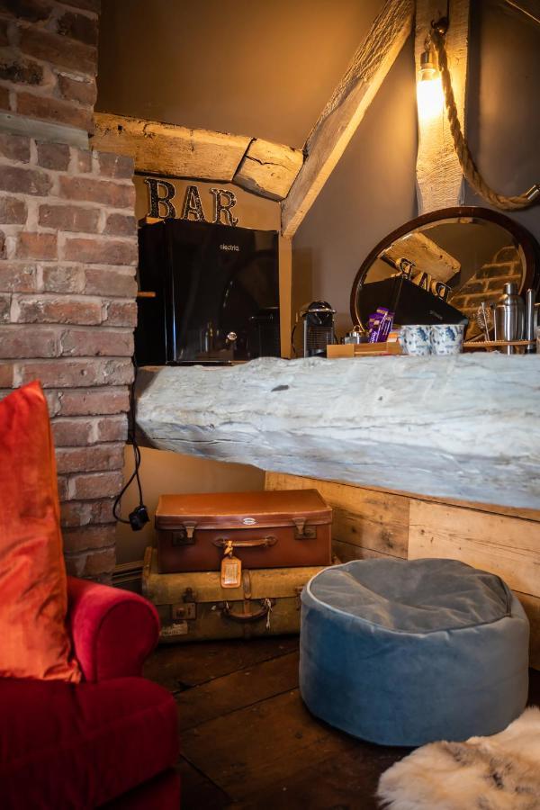 Apartamento The Cocktail Lounge At Cheshire Boutique Bathhouse Nantwich Exterior foto